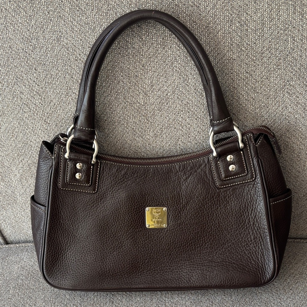MCM Elegant Brown Leather Handbag
